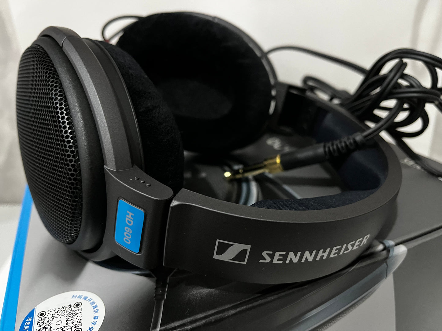 Fone de Ouvido Circumaural Sennheiser HD 600 - Caixa Aberta - Funcionando 100%