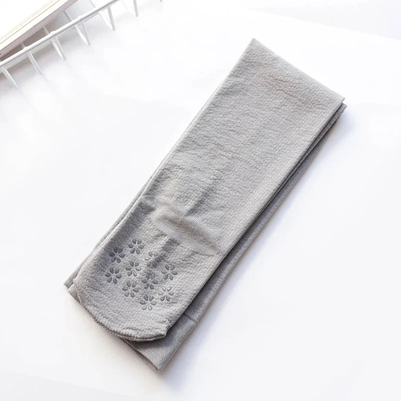 <h2>Meias Longas Antiderrapantes para Mulheres – Meias Altas de Cor Sólida para Yoga e Fitness em Ambientes Internos</h2>