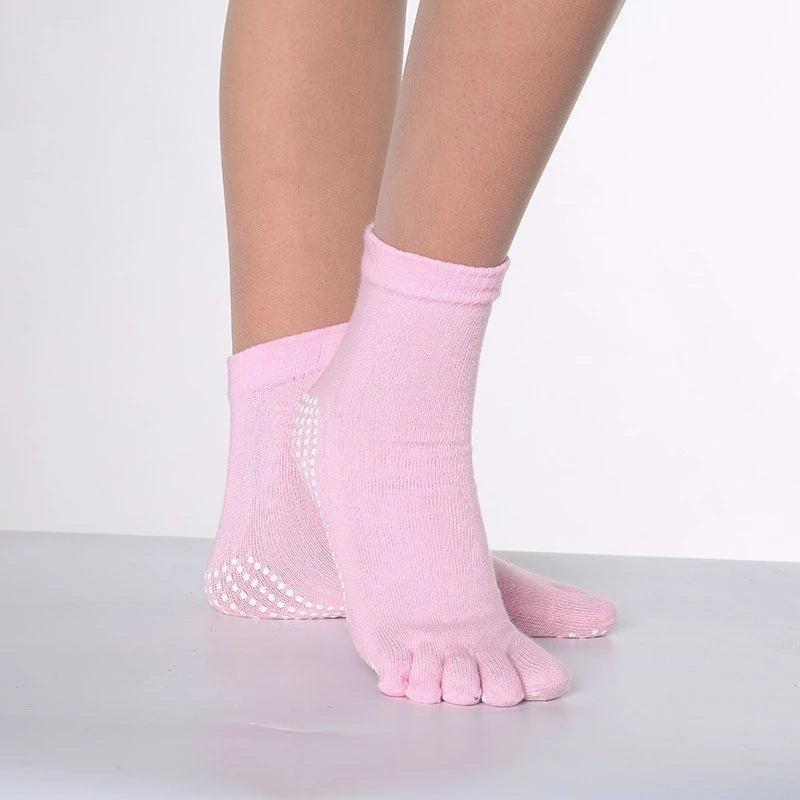 <h2>Calcetines Antiderrapantes para Pilates Feminino – Meias de Yoga com Silicone e Cinco Dedos, Algodão para Ballet e Dança</h2>