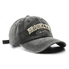 <h2>Boné Bordado Brooklyn Retro – Algodão Ajustável Unissex para Streetwear, Hip Hop e Uso ao Ar Livre</h2>