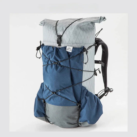 <h2>Mochila Leve para Montanhismo e Caminhadas – Capacidade de 30L e 40L com Sistema de Transporte</h2>