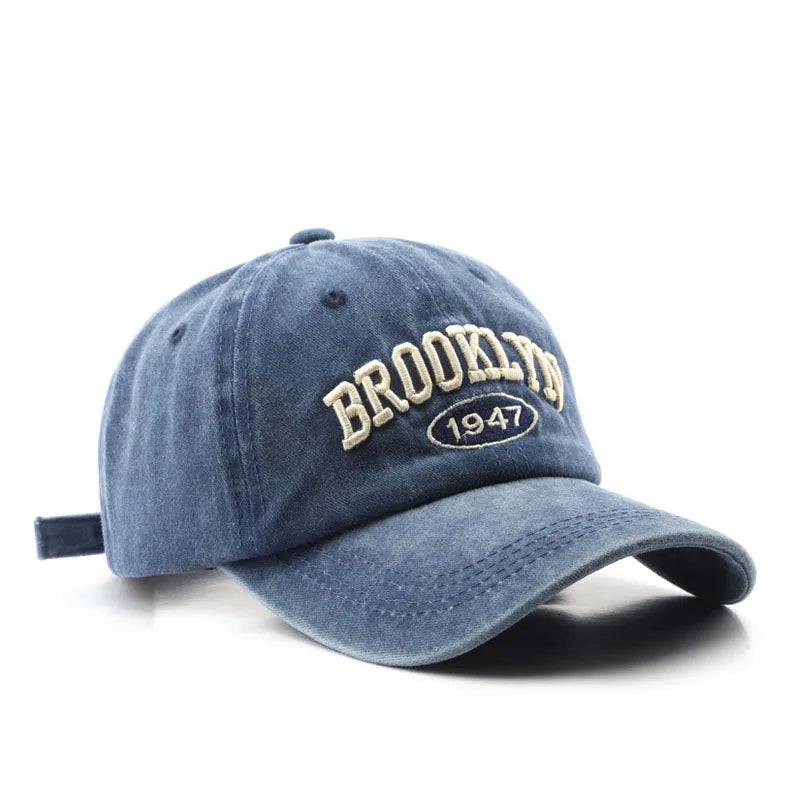 <h2>Boné Bordado Brooklyn Retro – Algodão Ajustável Unissex para Streetwear, Hip Hop e Uso ao Ar Livre</h2>