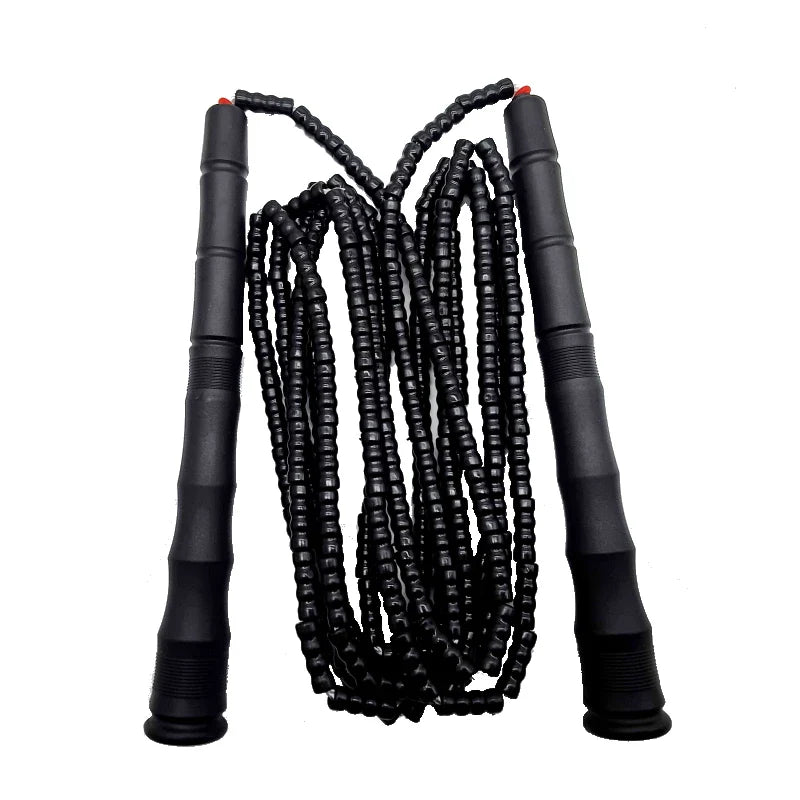 <h2>Corda de Pular NEVERTOOLATE com Contas de PVC – Amarela e Preta, 3m de Comprimento</h2>